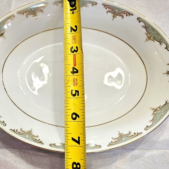 "Valhala", Oval Vegetable Bowl by Mikasa. - Picture 6 of 7